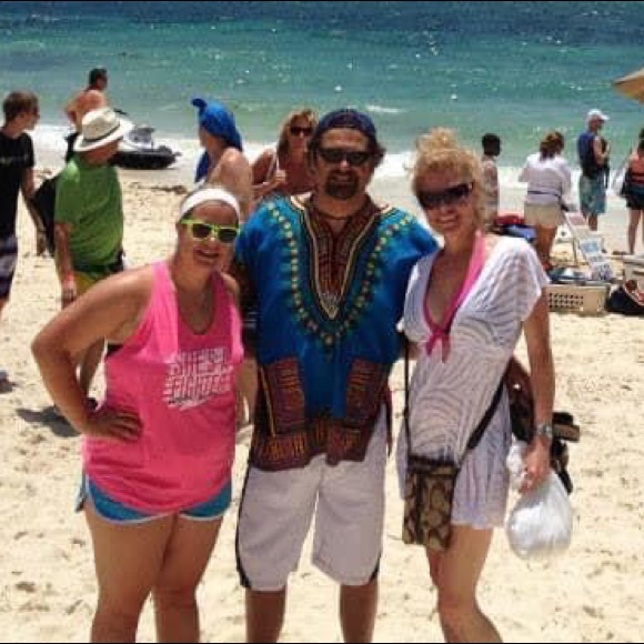 Welcome to my closet! - Picture 3 of 4